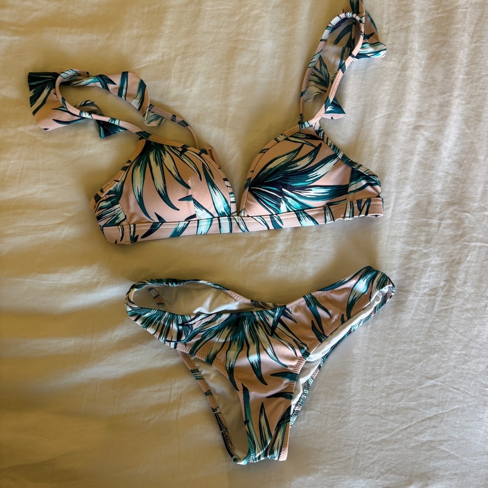 Victorias Secret PINK Tropical Leaf Print Bikini Set size XS